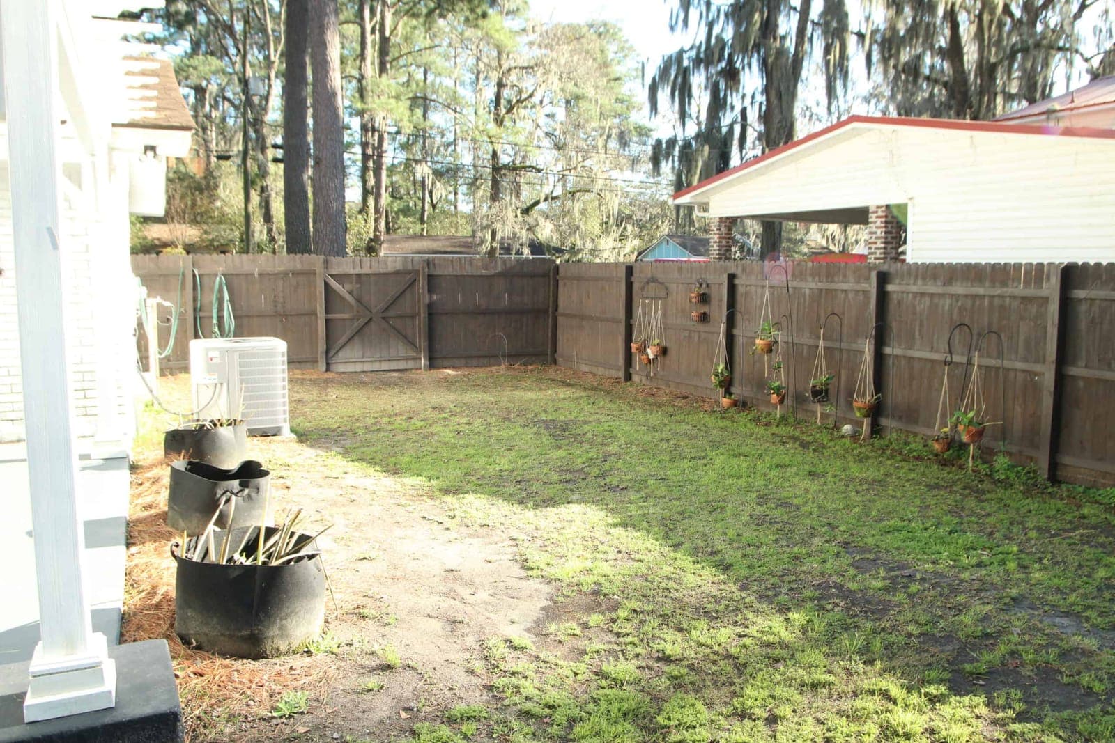 804 Battery Creek Road - Back yard and fence