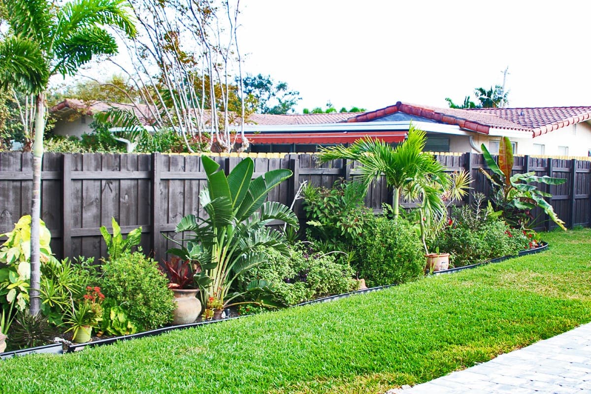 921 NE 27th Avenue - Privacy fence, northeast